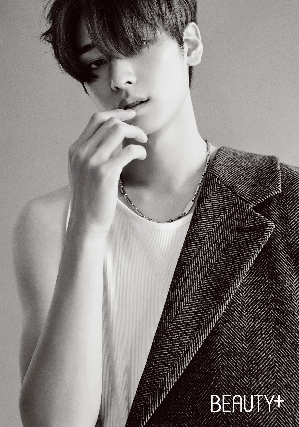 THE BOYZ BE YOUR OWN KING アクリルフレームJuyeon jp.ktown4u.com : [韓国雑誌] BEAUTY+ 2022.12 A Type (Cover : THE